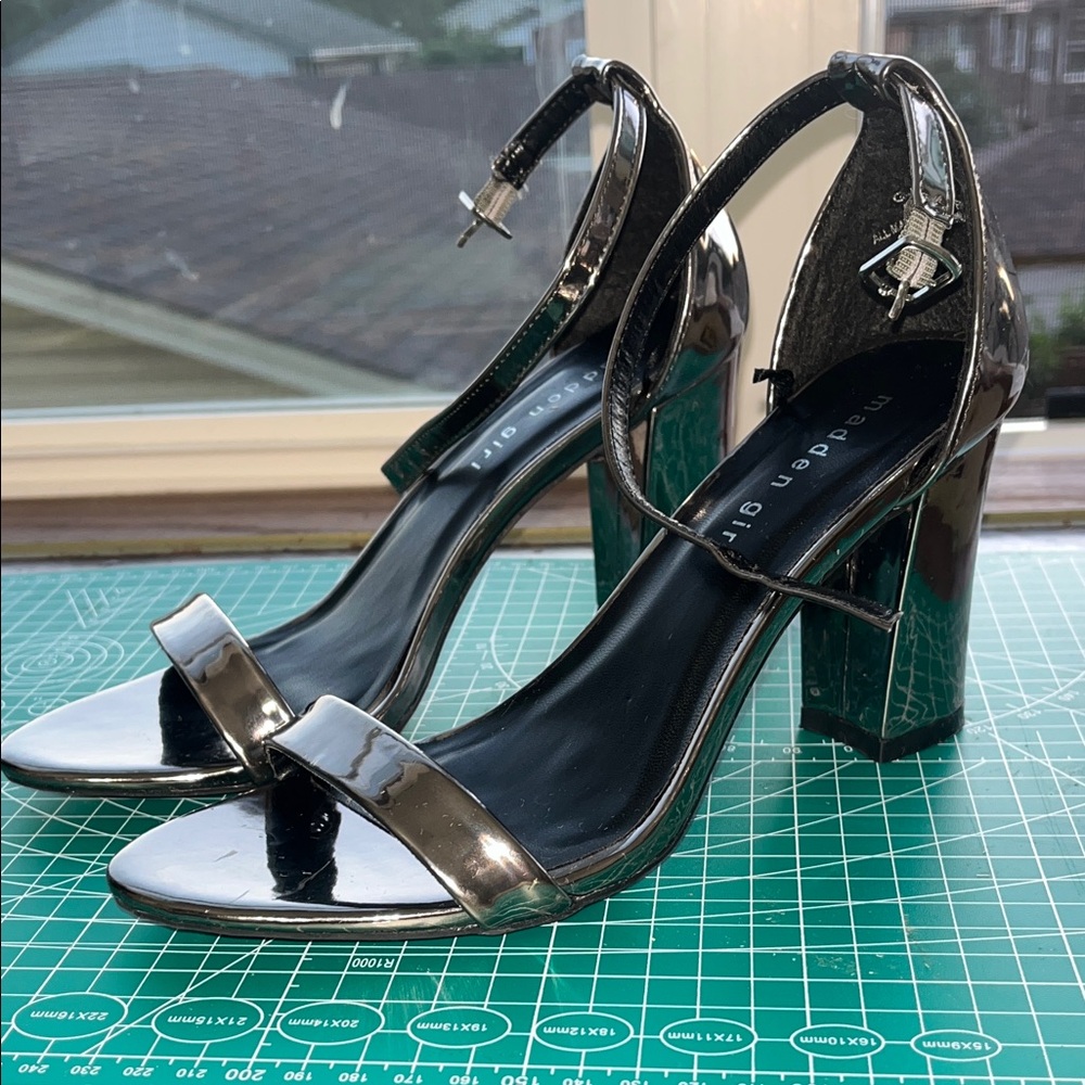Madden Girl Shiny Black Heeled Sandals
